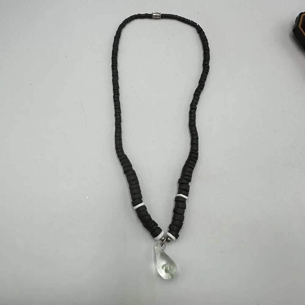 Black Beaded Necklace Glass Mushroom Pendant Mens Surfer Style 18 Inch